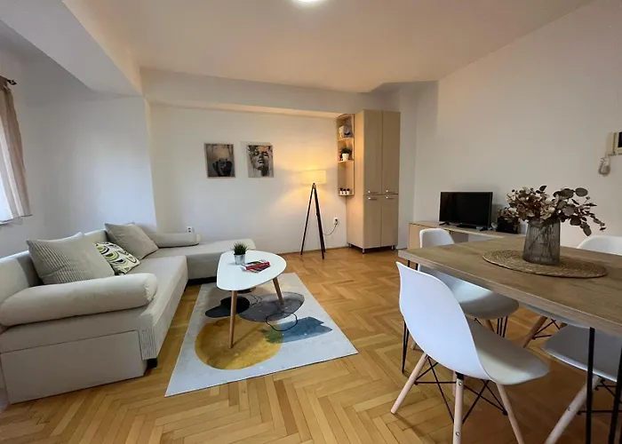 Value-apartment In Apartment *